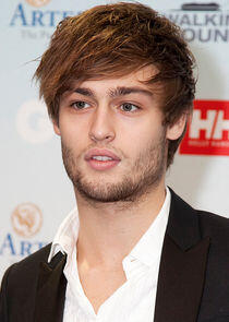 Douglas Booth Douglas Booth