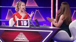 Rosie O'Donnell vs. Leslie Jones and Anna Camp vs. Chris Parnell Rosie O'Donnell vs. Leslie Jones and Anna Camp vs. Chris Parnell
