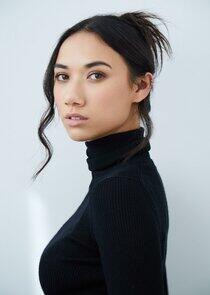 photo of Zoë Boe