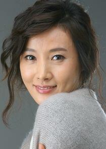 photo of Do Ji Won photo of Do Ji Won