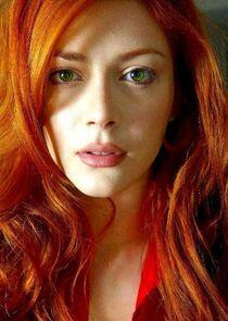 Elena Satine