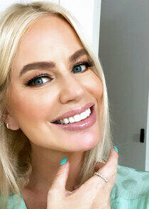 photo of Caroline Stanbury photo of Caroline Stanbury