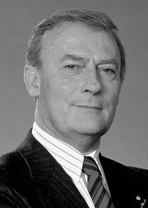 Edward Woodward Edward Woodward