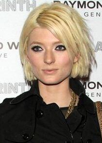 Sophie Sumner Sophie Sumner
