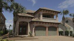 Hunting for the Perfect Home in Miramar Beach Hunting for the Perfect Home in Miramar Beach