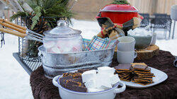 S'mores and Hotdish S'mores and Hotdish