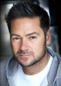 photo of Geoff Dixon