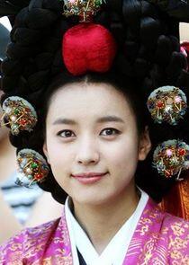 Choi Dong Yi/Choi Sook-Bin