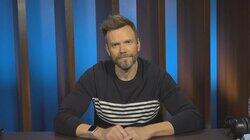 Joel McHale and Raven-Symoné vs. James Van Der Beek and Ross Mathews Joel McHale and Raven-Symoné vs. James Van Der Beek and Ross Mathews