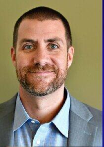 photo of Tim MacMahon
