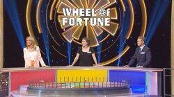 Vanna White, Ken Jennings and Mayim Bialik Vanna White, Ken Jennings and Mayim Bialik