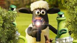 Shaun and the Alien