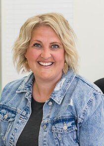 photo of Laurie McIntosh photo of Laurie McIntosh