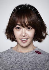 photo of Kim Bo Mi photo of Kim Bo Mi